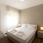 Appartamento Maji - View Near Ferry & Train With Parking *